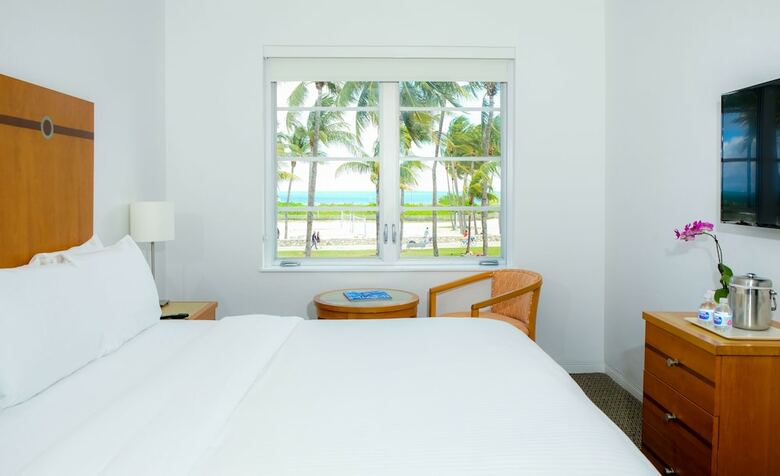 Avalon Hotel