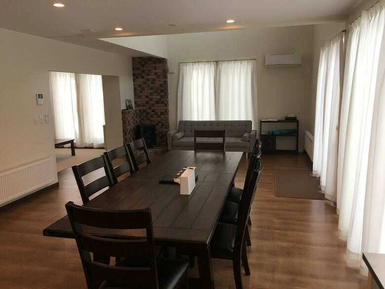 Jadan House