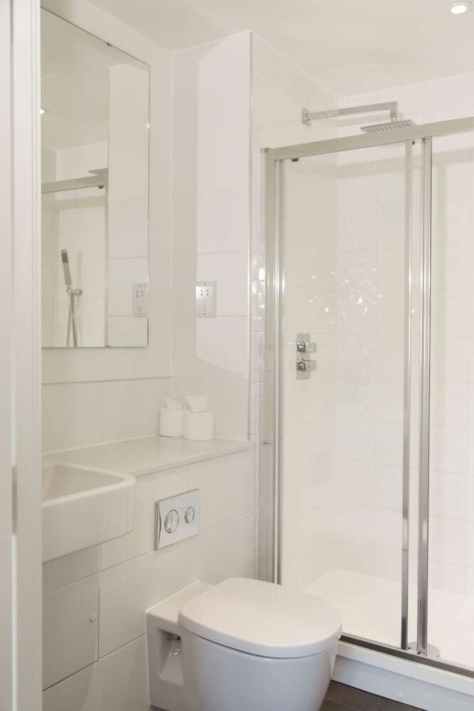 City Stay Apartments - Platform
