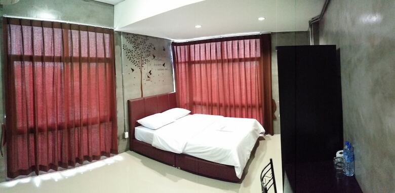 Hotel Kp Place