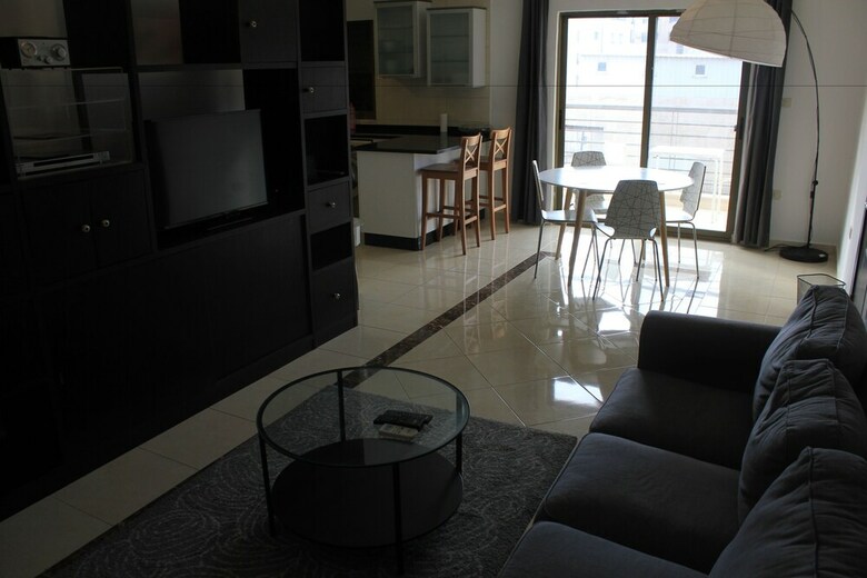 Apartamentos Cozy & Gated Compound