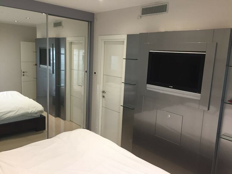 Apartamento La Palmora Suites