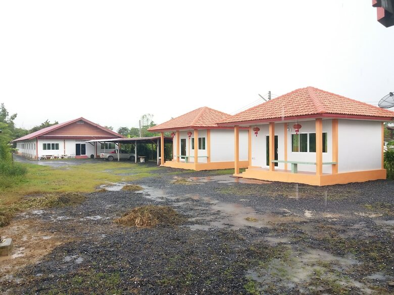 Hotel Chokaew Resort
