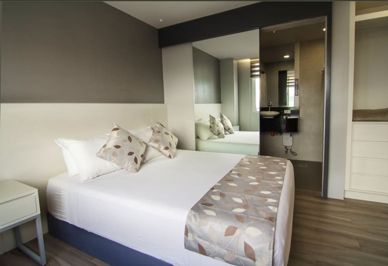 Cebu Hotel Plus
