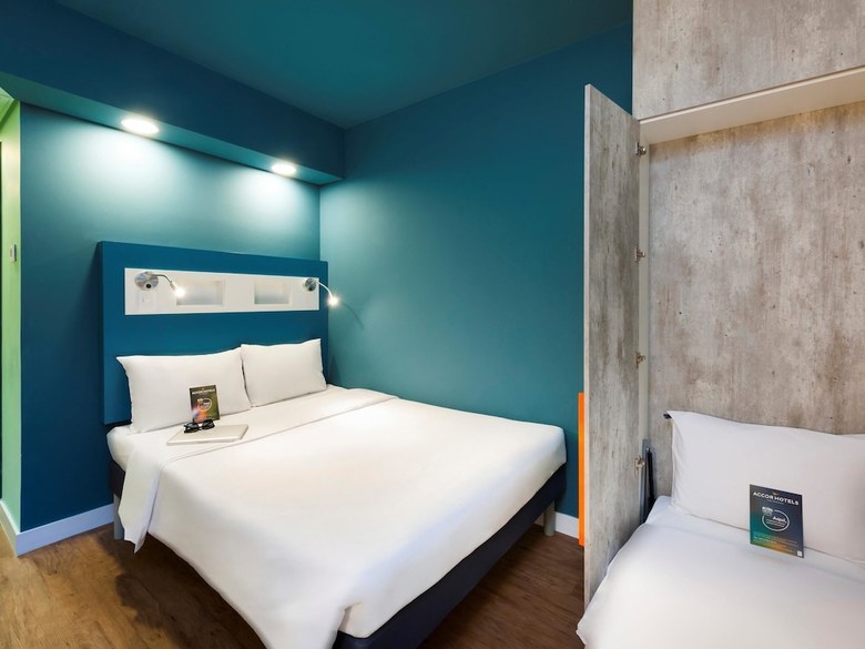 Hotel Ibis Budget Navegantes Itaja�