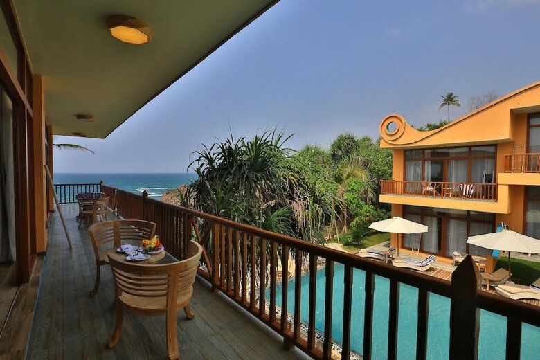 Hotel Thaproban Pavilion Waves Unawatuna