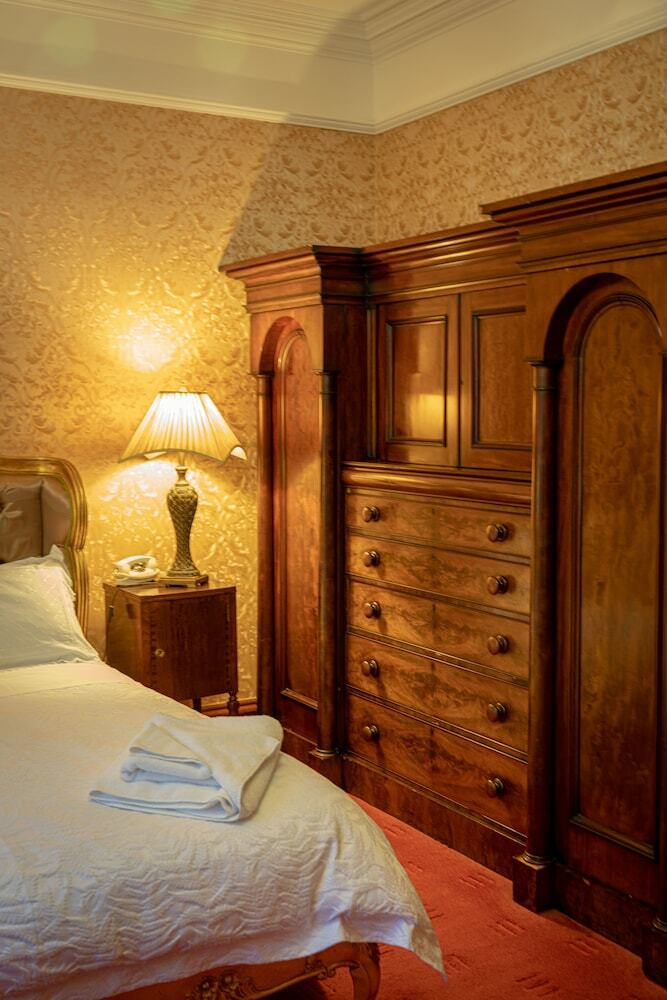 Ledgowan Lodge Hotel