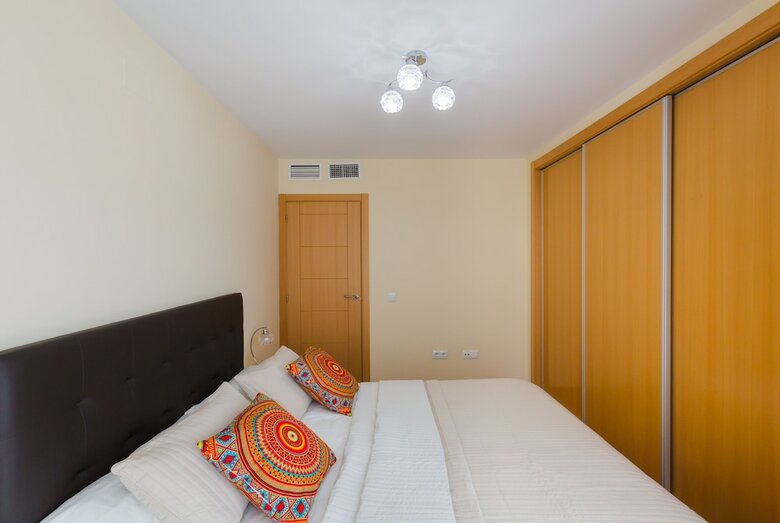 Apartamentos Sunhome Carlos Haya Flat