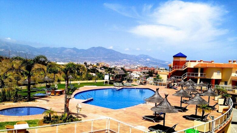 Malibu Apartments