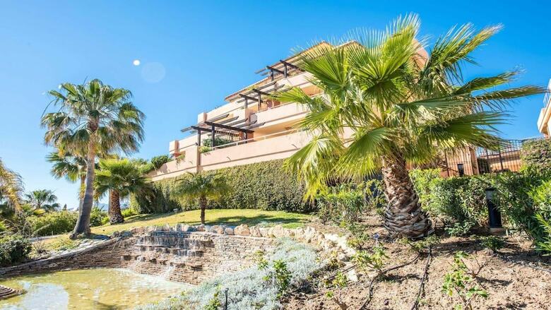 Malibu Apartments