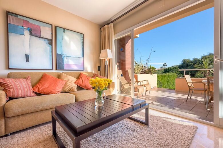 Malibu Apartments