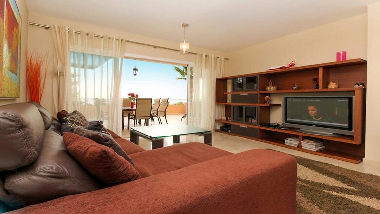 Malibu Apartments