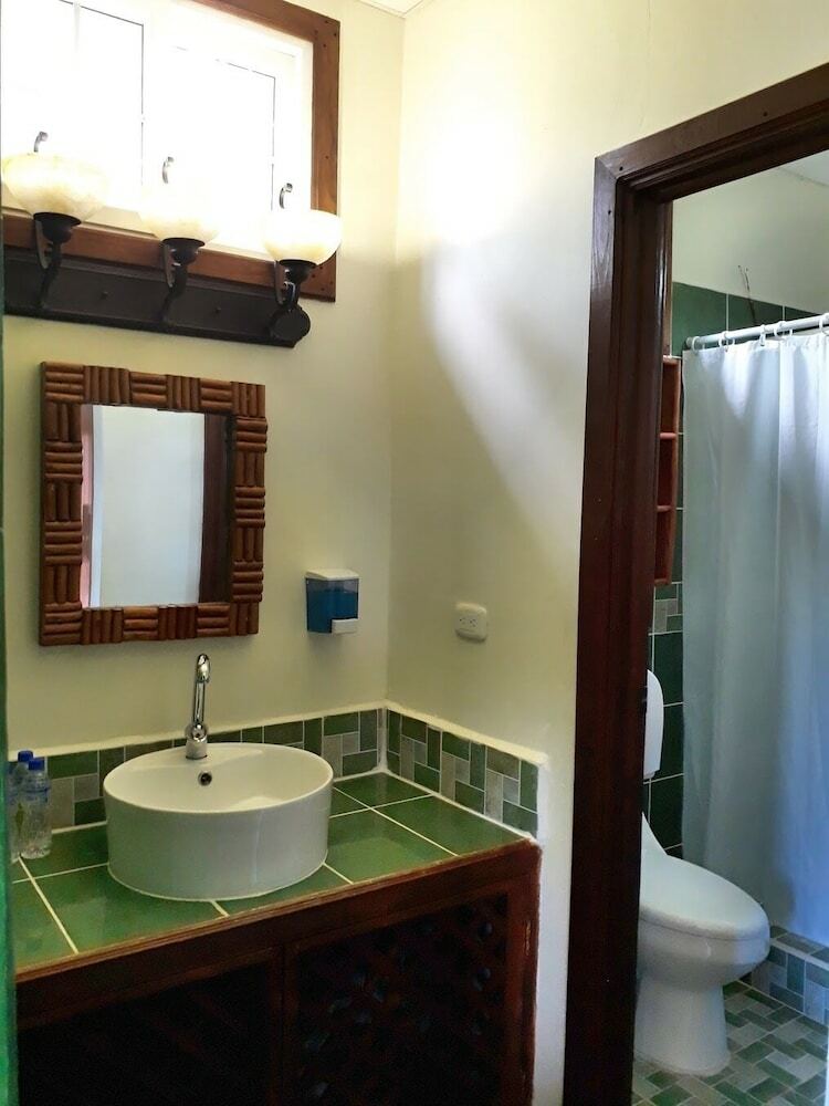 Hotel Vi�as Del Lago