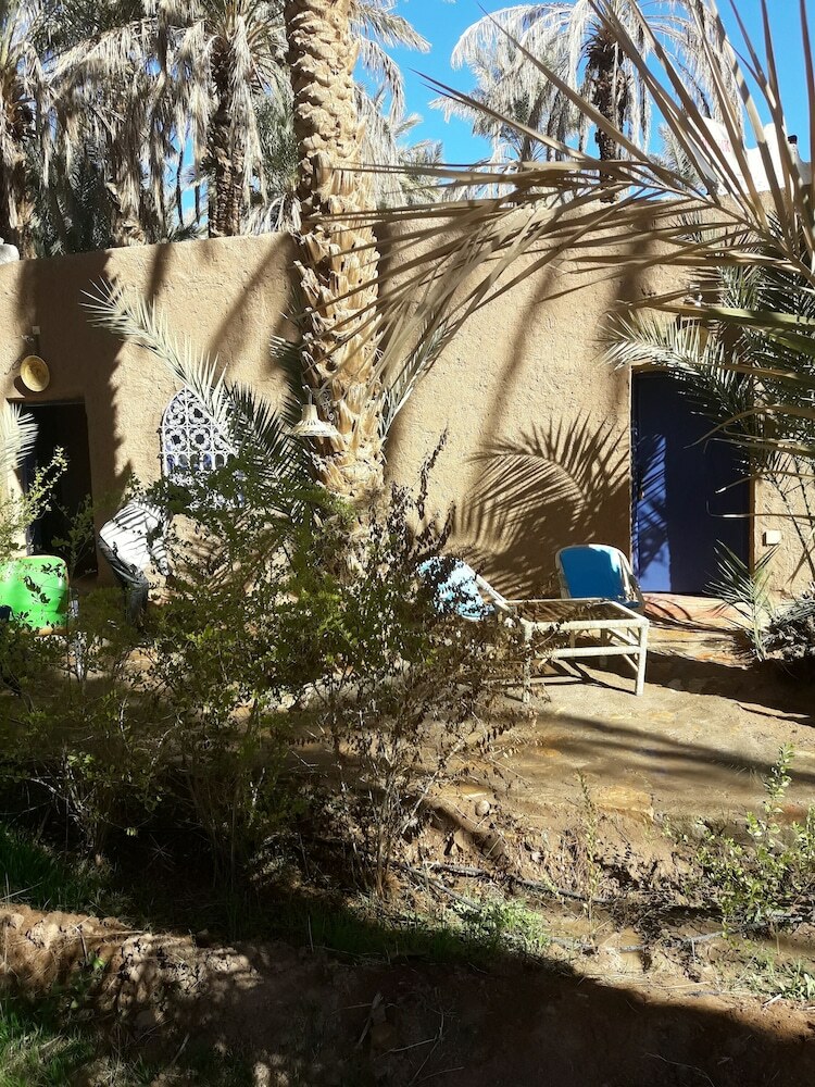 Hotel Riad Tagmadart Ferme D'h�te