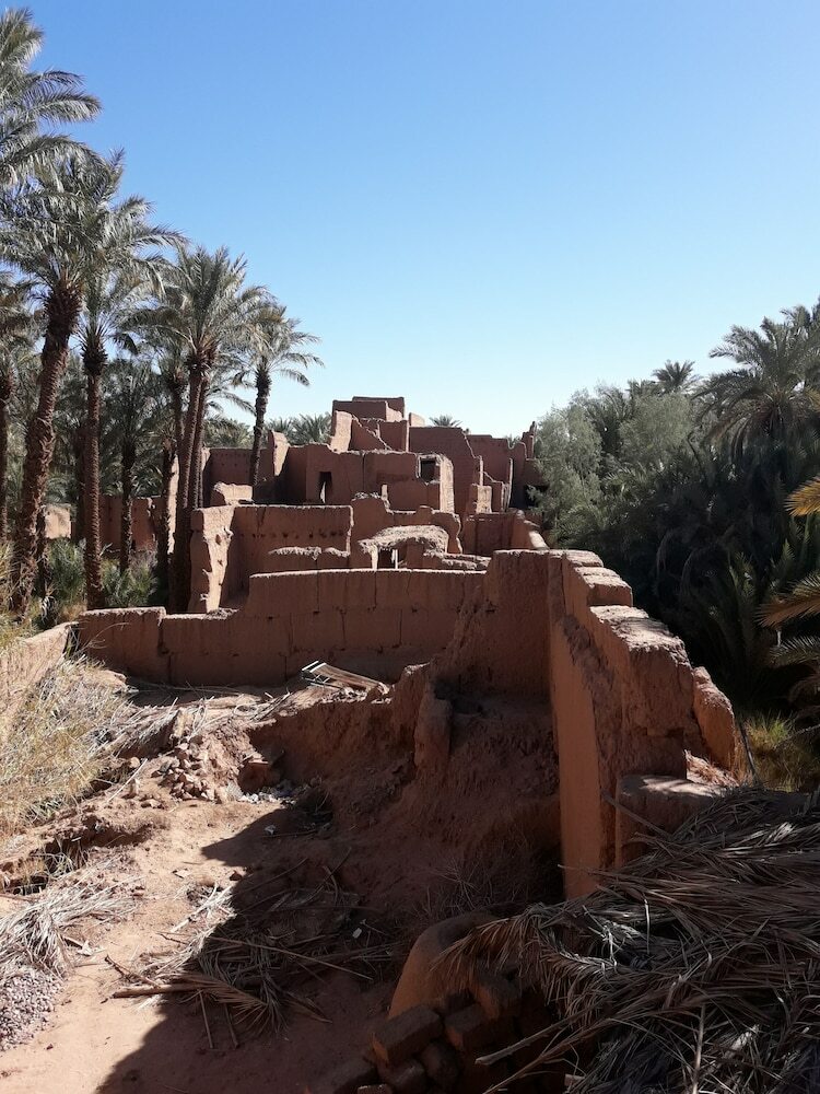 Hotel Riad Tagmadart Ferme D'h�te