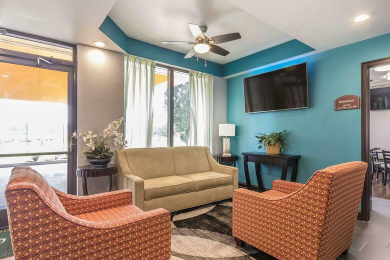 Hotel Quality Inn Charleston I-57