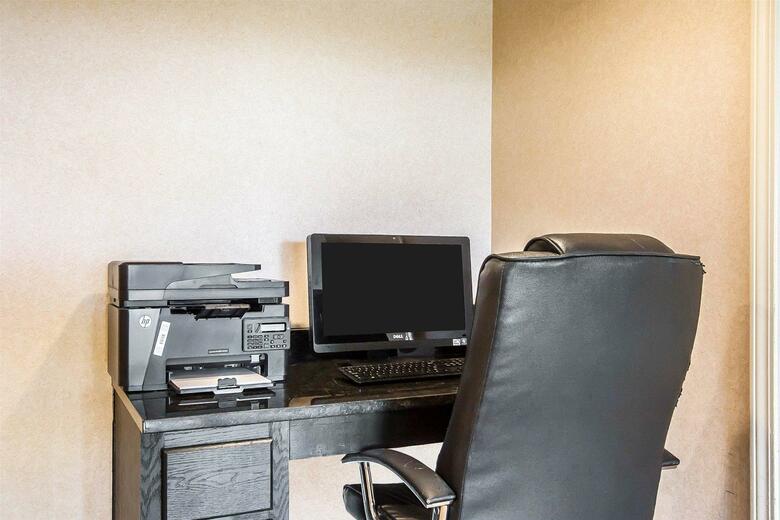 Hotel Quality Inn Charleston I-57
