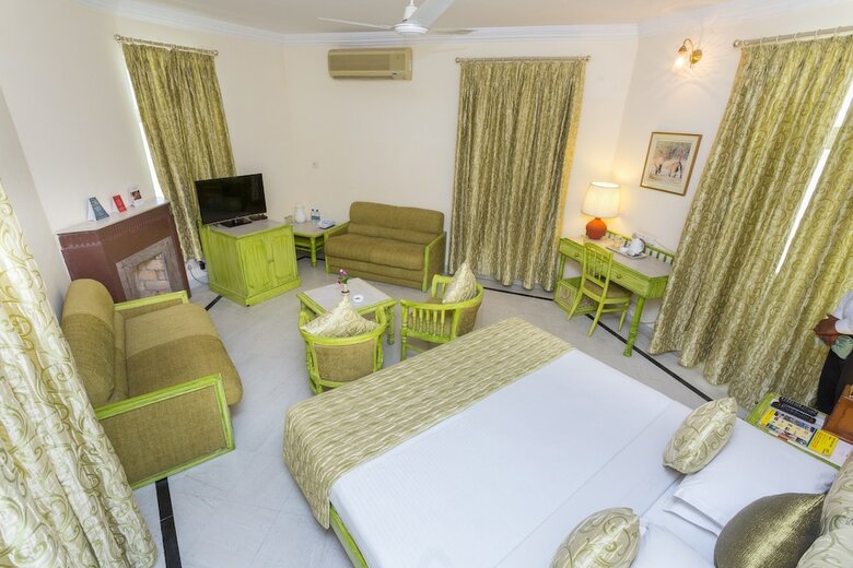 Garden Hotel