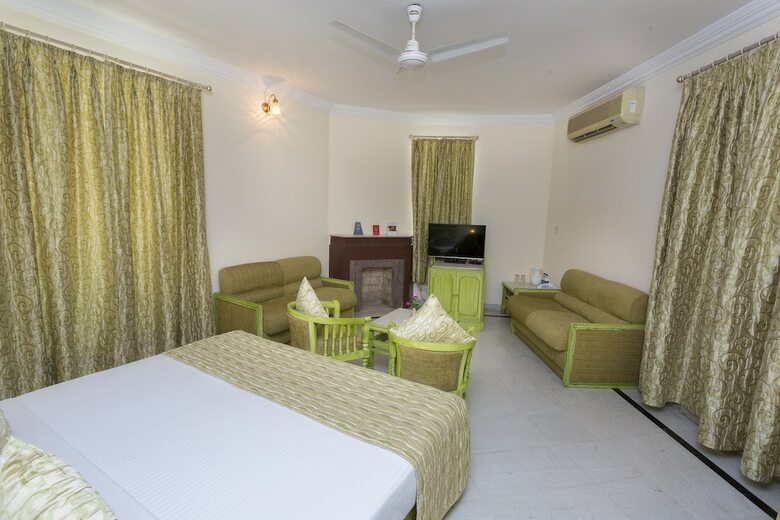 Garden Hotel