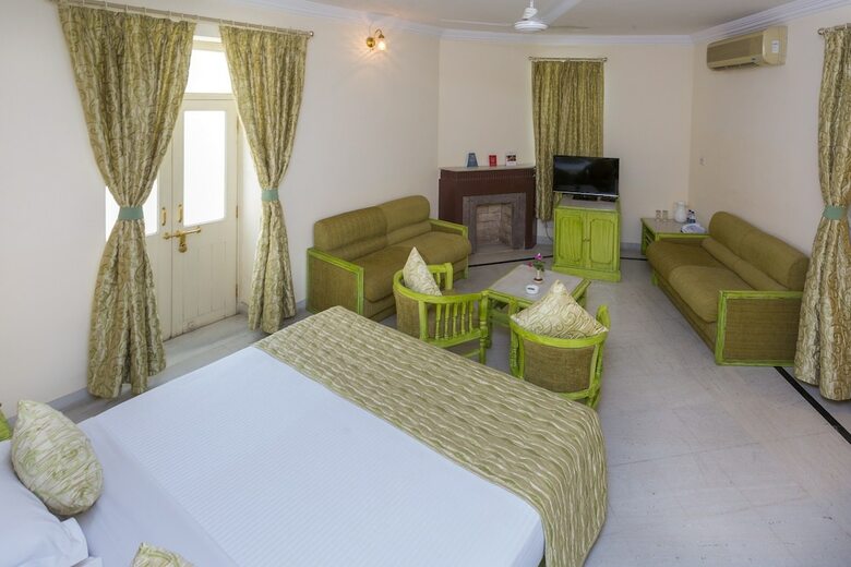 Garden Hotel