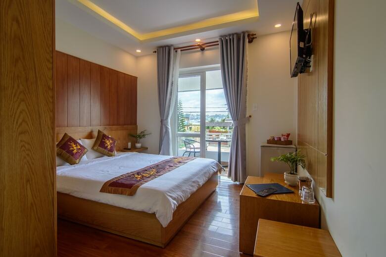 Robins Villa