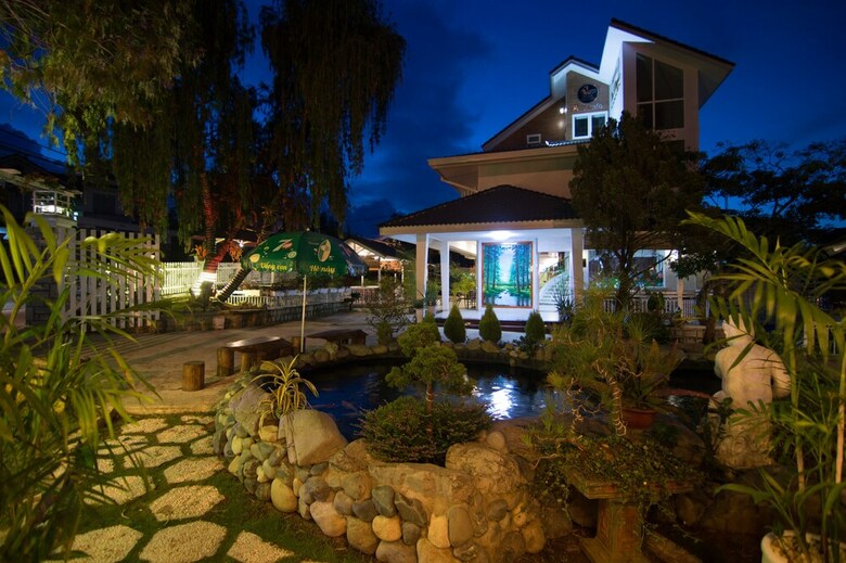 Robins Villa