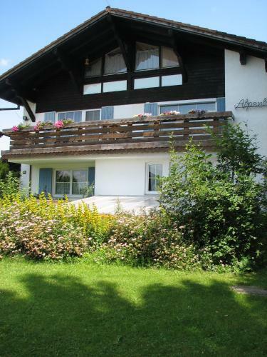 Hostal G�stehaus Alpenland