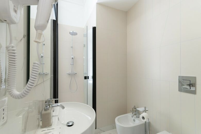Bea Suites Luxury Rooms