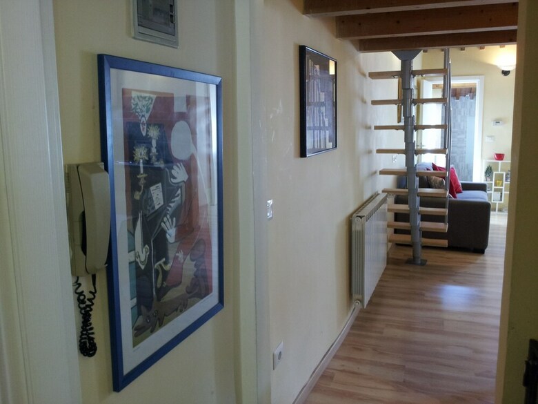 Monna Lisa Apartment