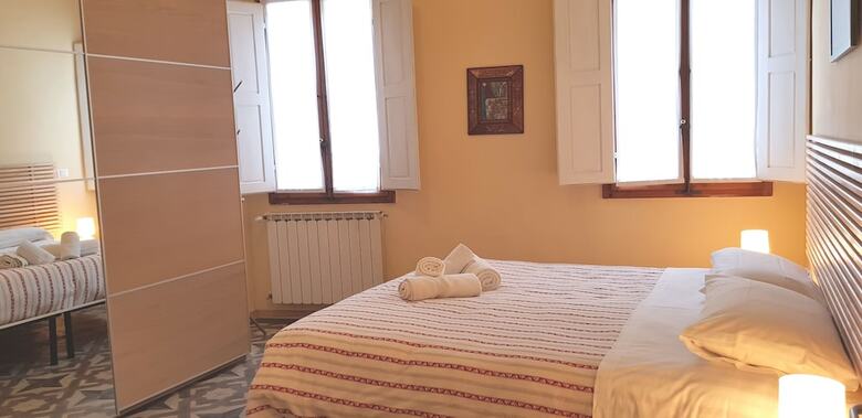 Monna Lisa Apartment
