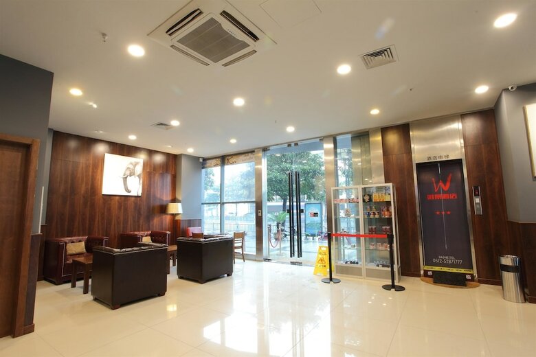 Changshu Weijing Hotel