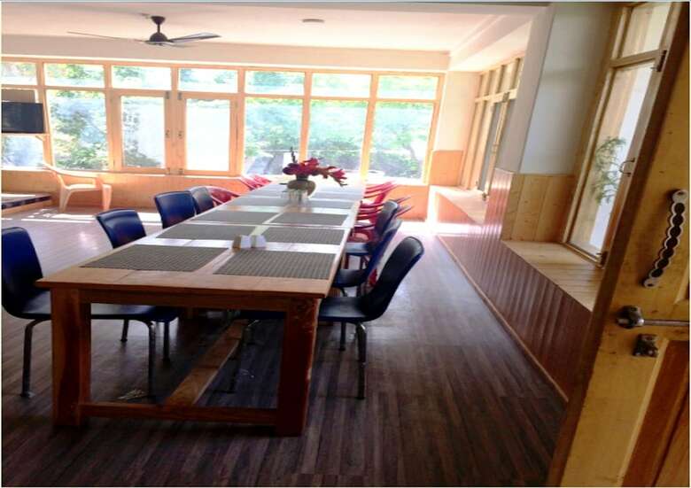 Hotel Tih A O Guest House & Home Stay