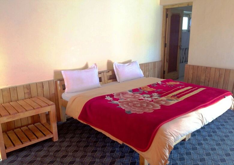 Hotel Tih A O Guest House & Home Stay