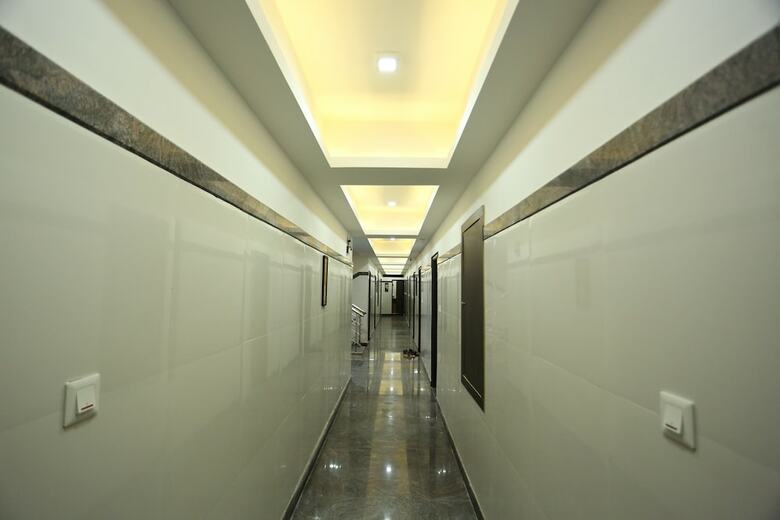 Hotel Rr International