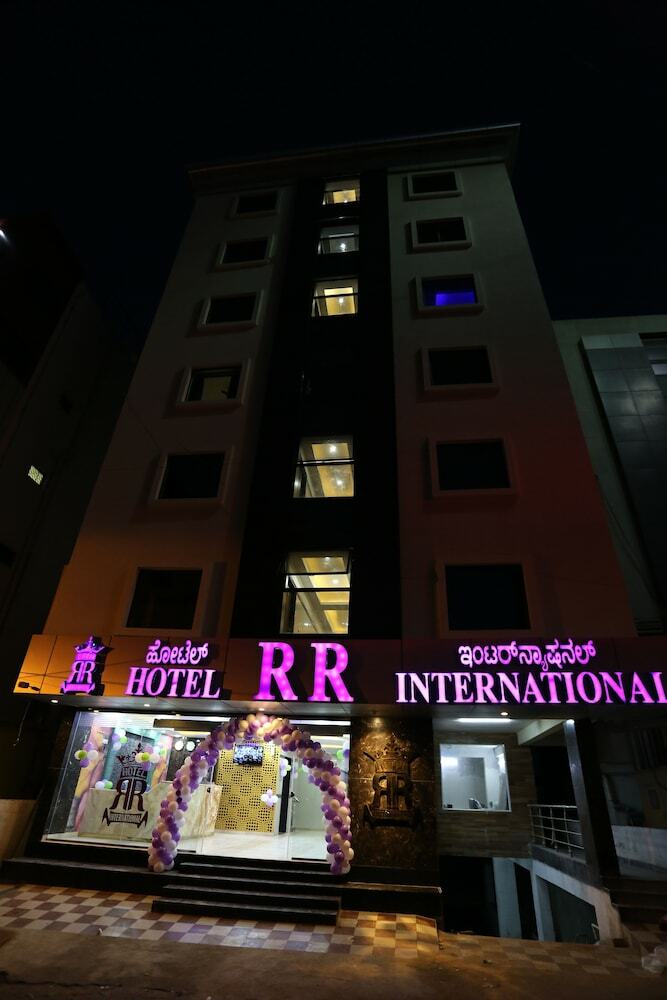 Hotel Rr International
