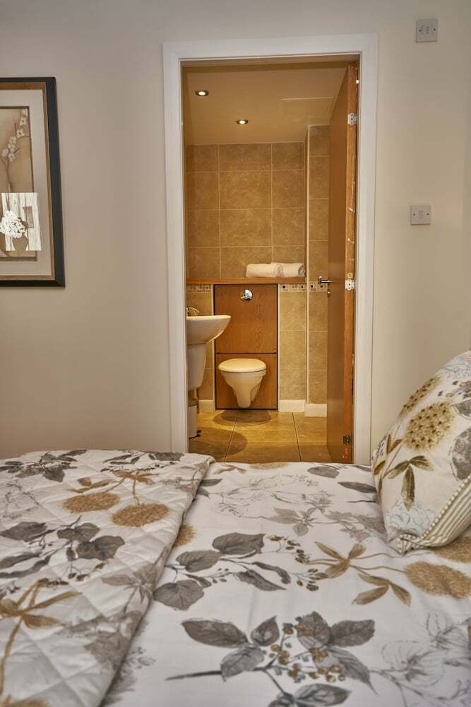 Edinburgh Pearl Apartments Lochrin Place
