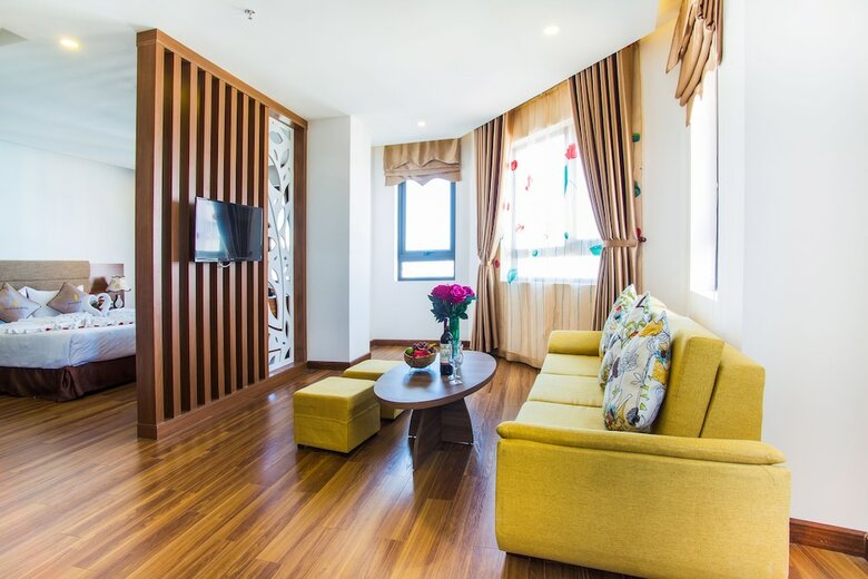 Ngoc Lan Hotel