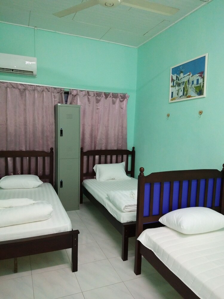 Hostal Buffalo Soldier Home - Hostel