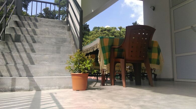 Hotel Aluthgedara Guest House