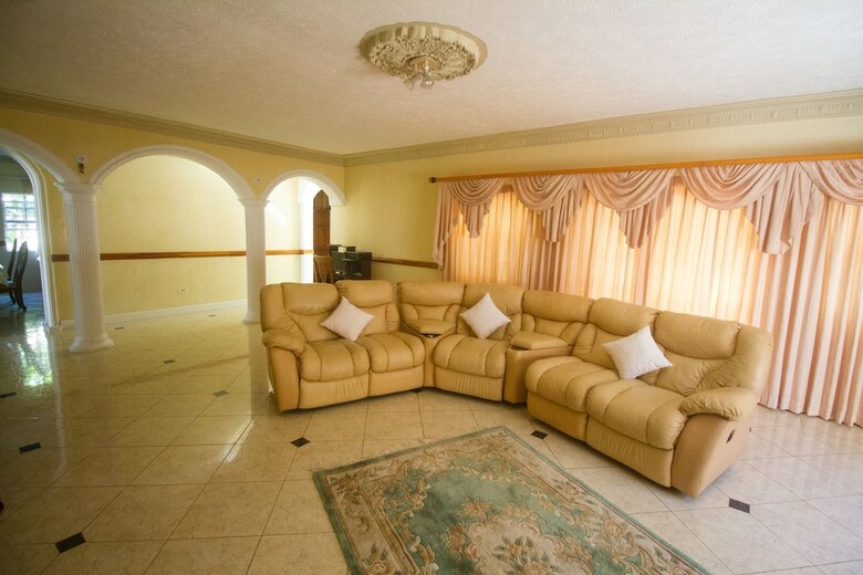 Steel Love Villa