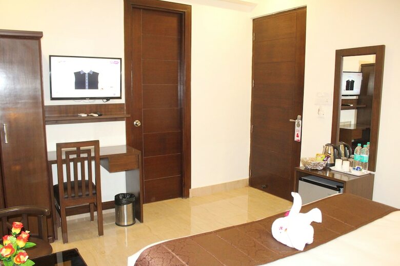 Hotel Holiday Hill