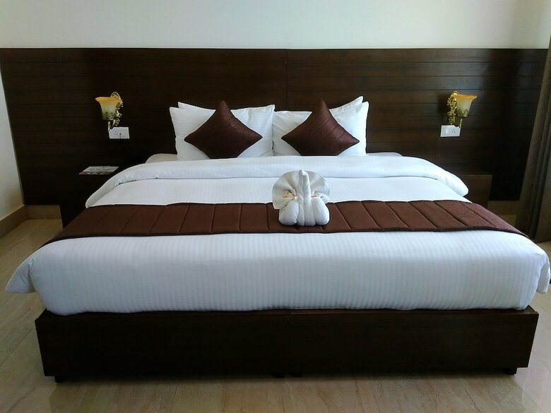Hotel Holiday Hill