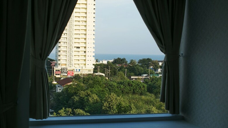 Hotel B2 Hua Hin Premier Resort