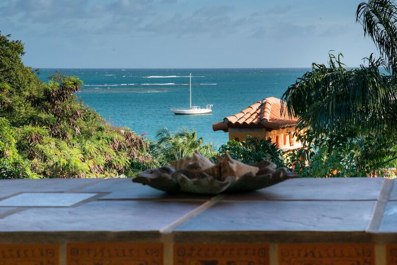 Reef View Pavilion Villas And Condos