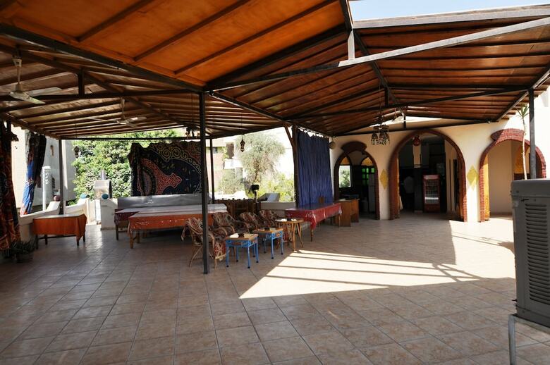 El Nakhil Hotel