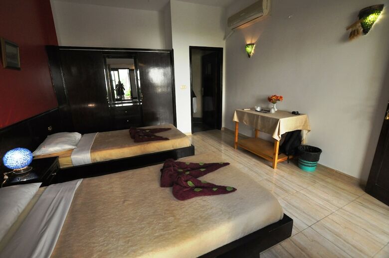 El Nakhil Hotel