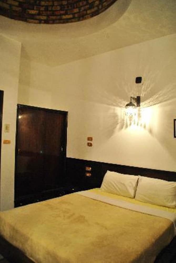 El Nakhil Hotel