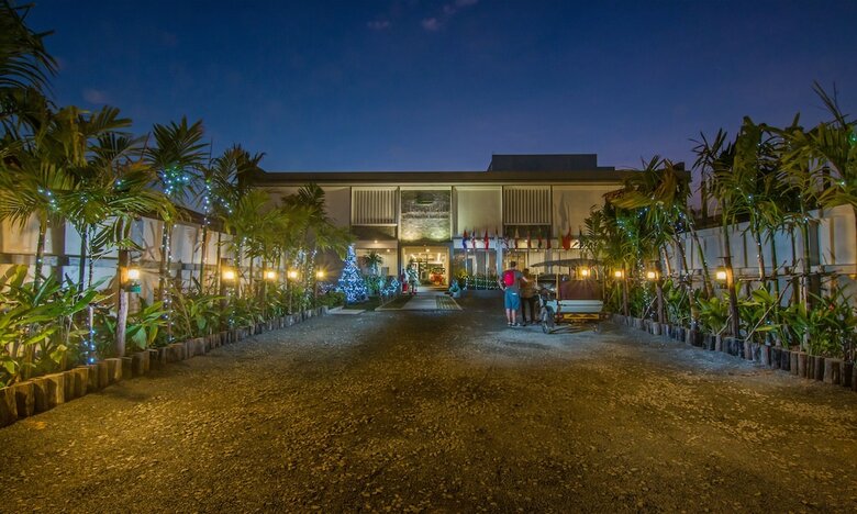 Green Amazon Residence Hotel