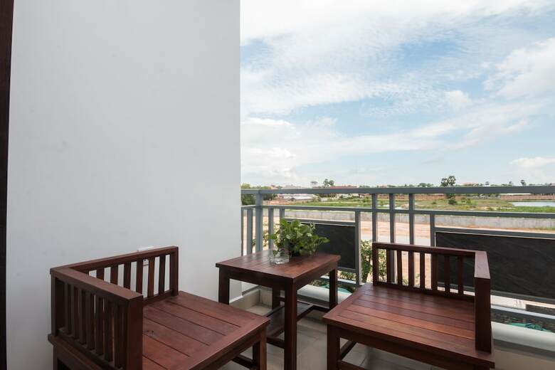 Green Amazon Residence Hotel