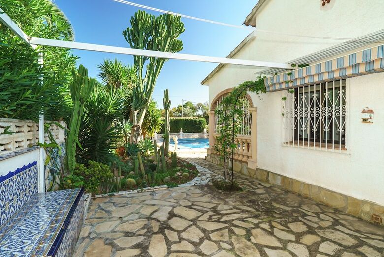 027 Villa Galera